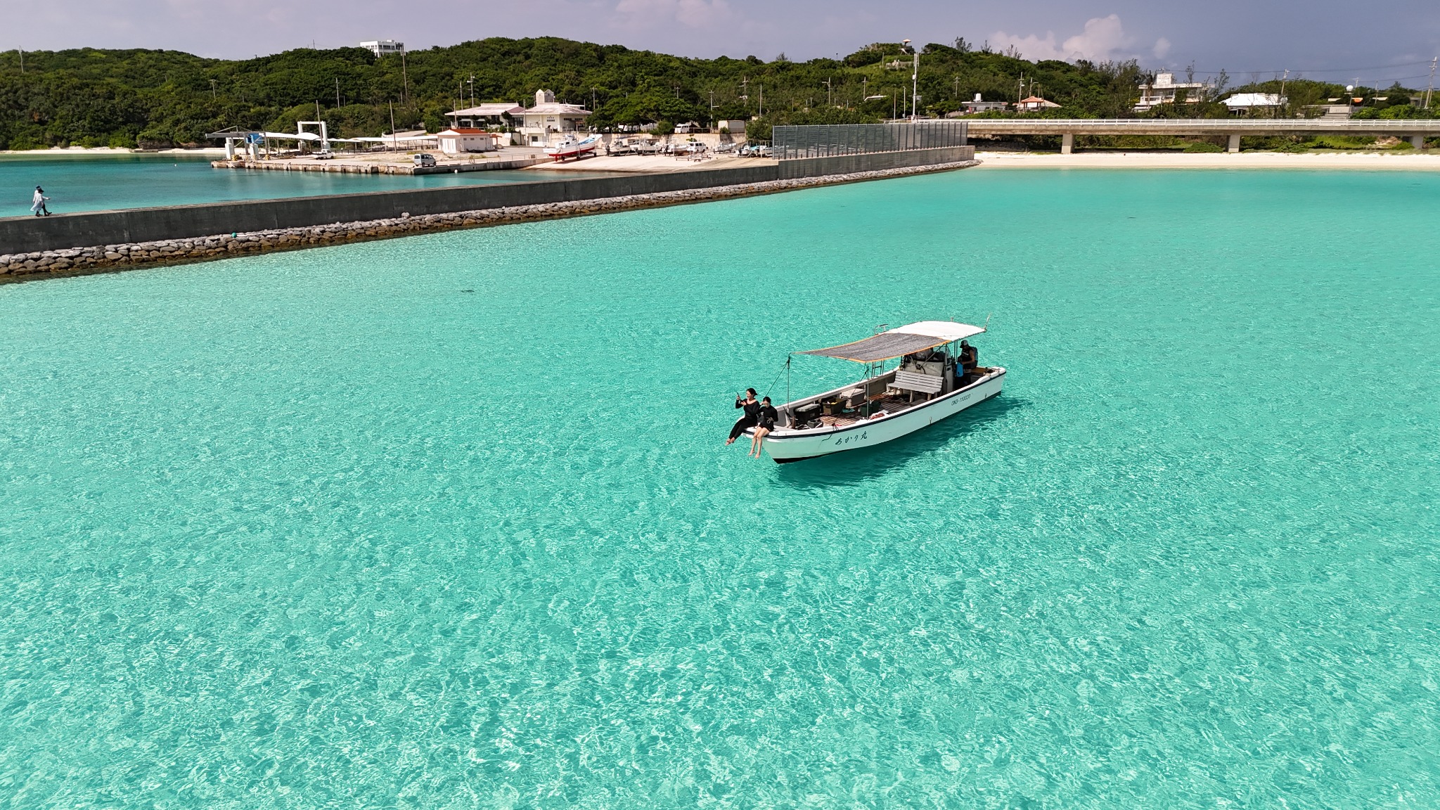 ボートツアー